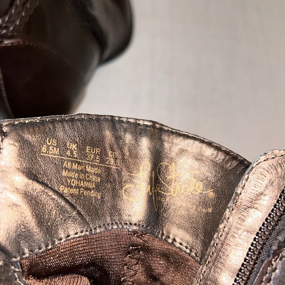 Life Stride ‘Yohanna’ Deep Dark Brown Ankle Booties Braided Trim Size 6.5 New - Picture 12 of 15